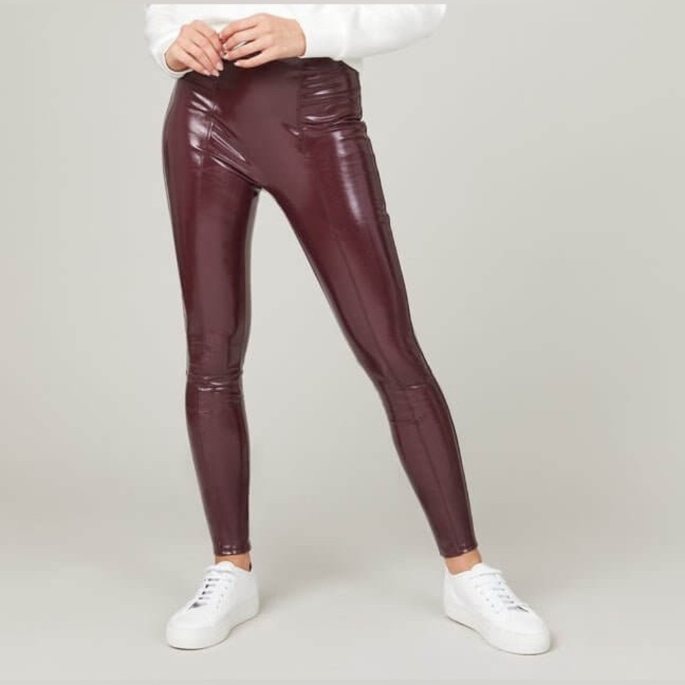 Spanx Ruby Burgundy Shiny Faux Patent Leather Leggings M Medium